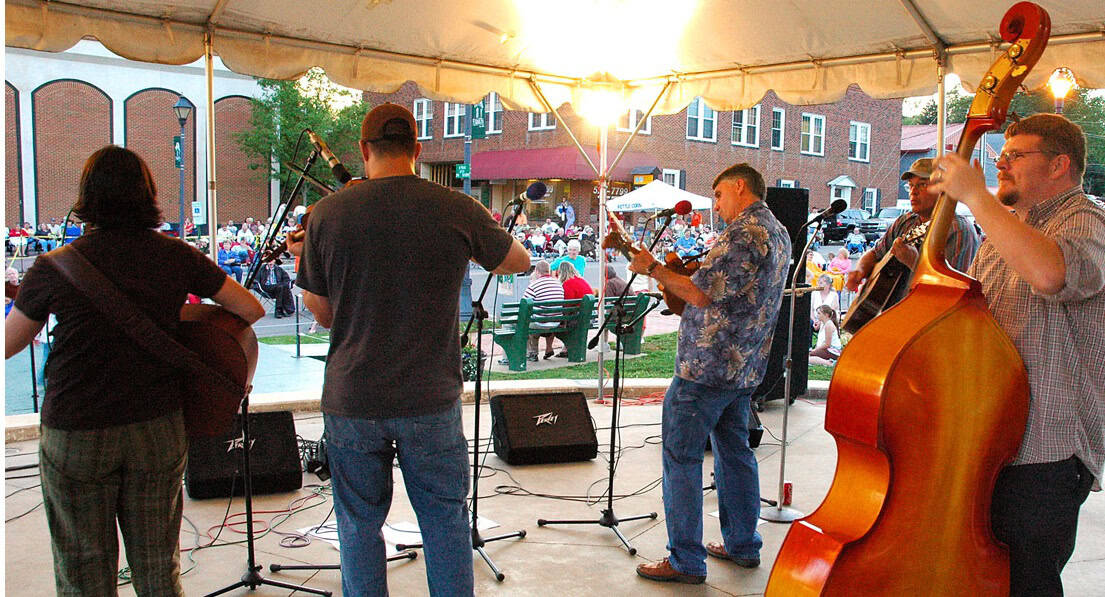 Pickin' on the Square